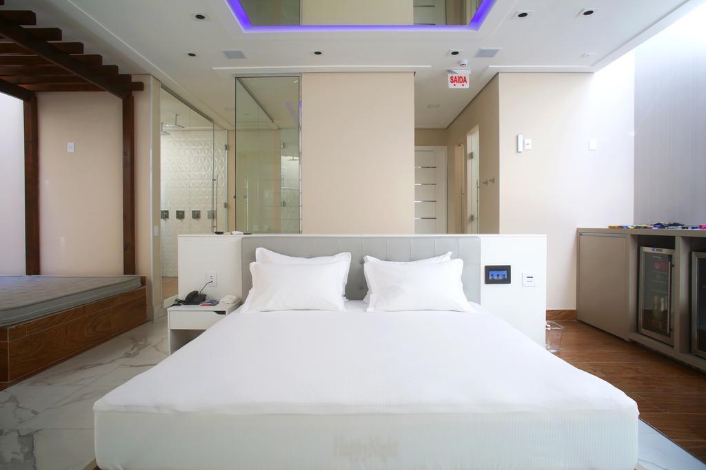 Zaya Premium