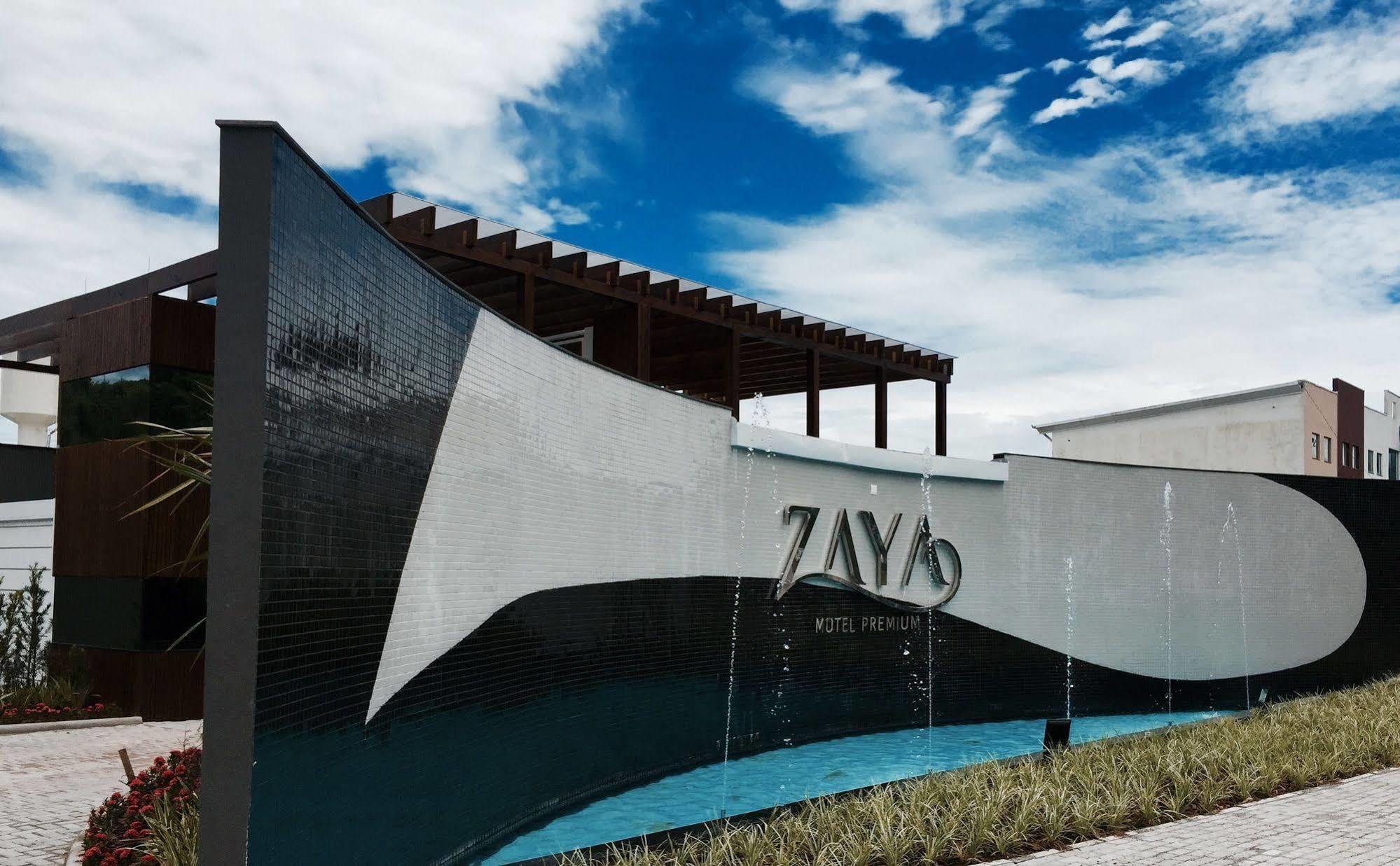 Zaya Premium Love hotel 3*
