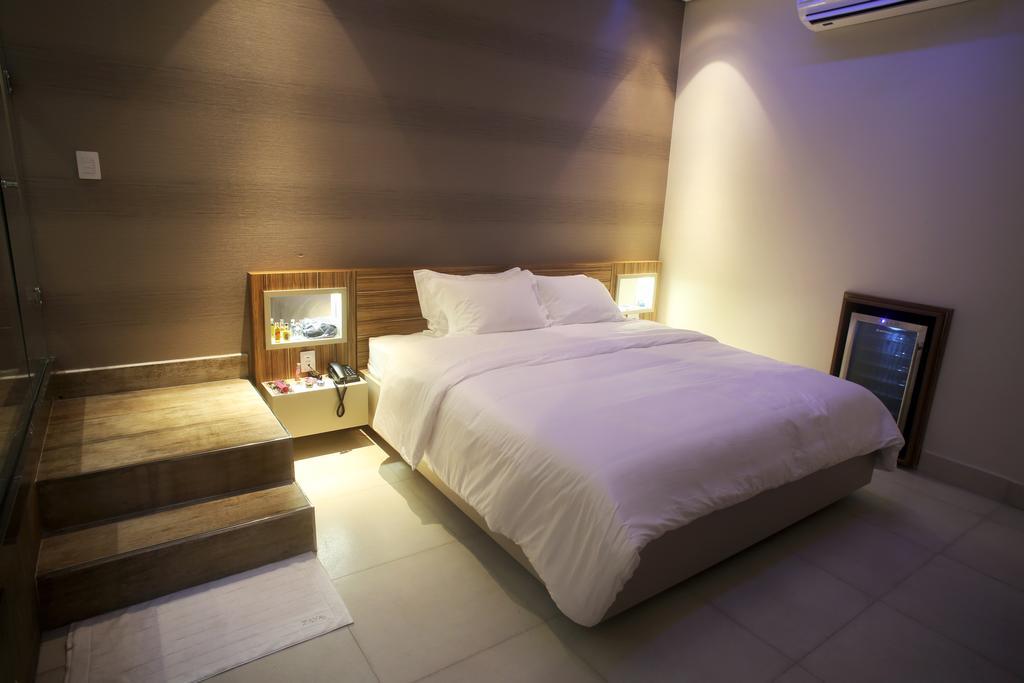Love hotel Zaya Premium